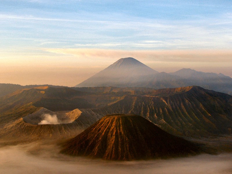 Indonesia Travel Guide