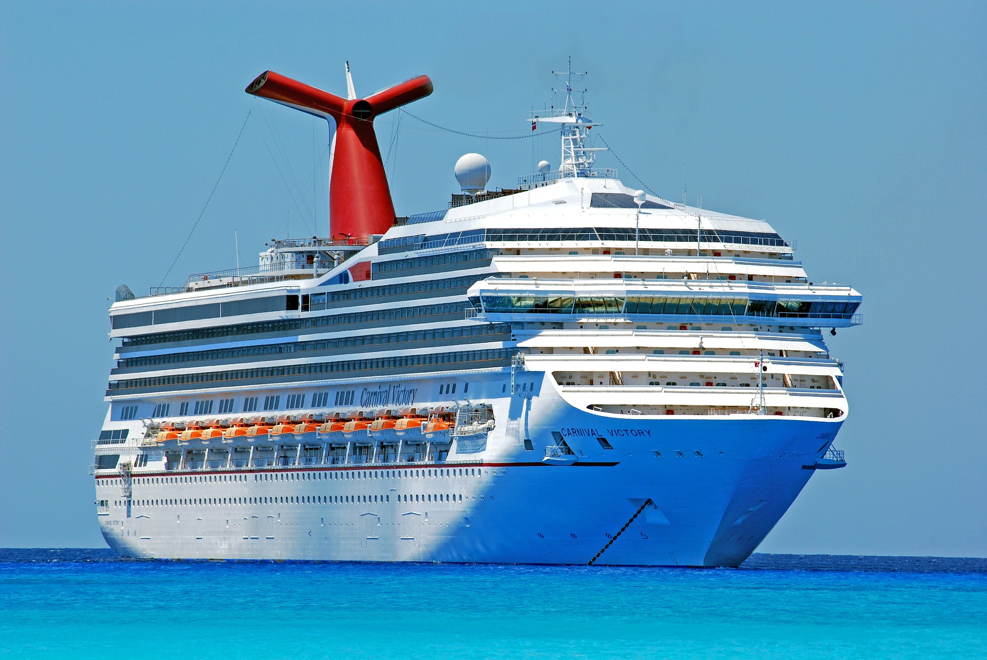 Cruise on the ocean