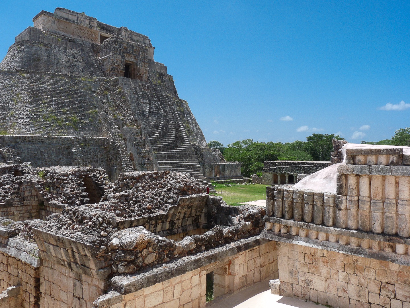 Mayan ruins in Chichen Itza Mexico