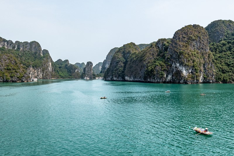Vietnam Travel Guide