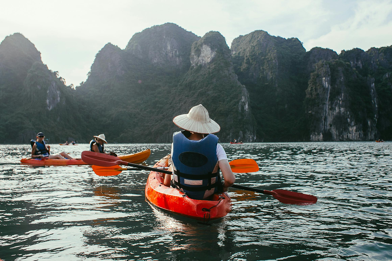 people kayaking
